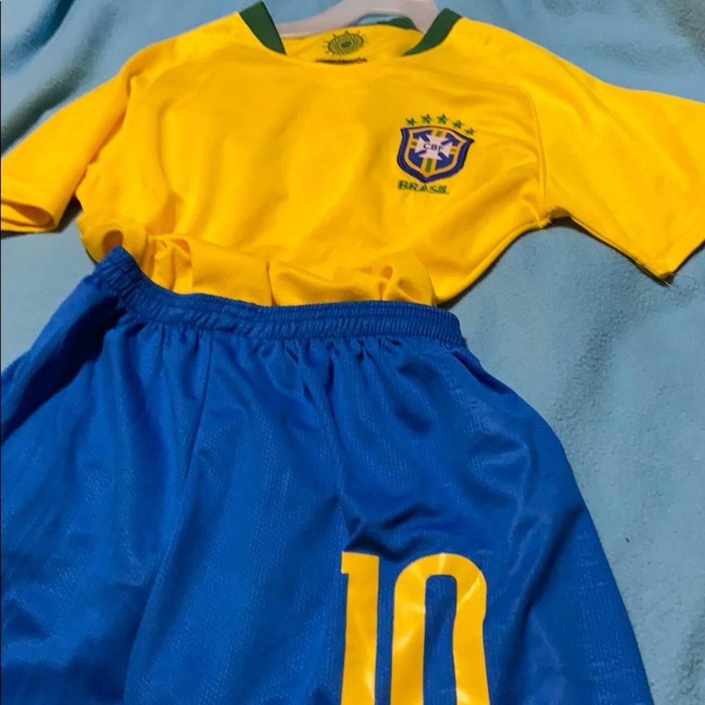 brasil game shorts and shirt
